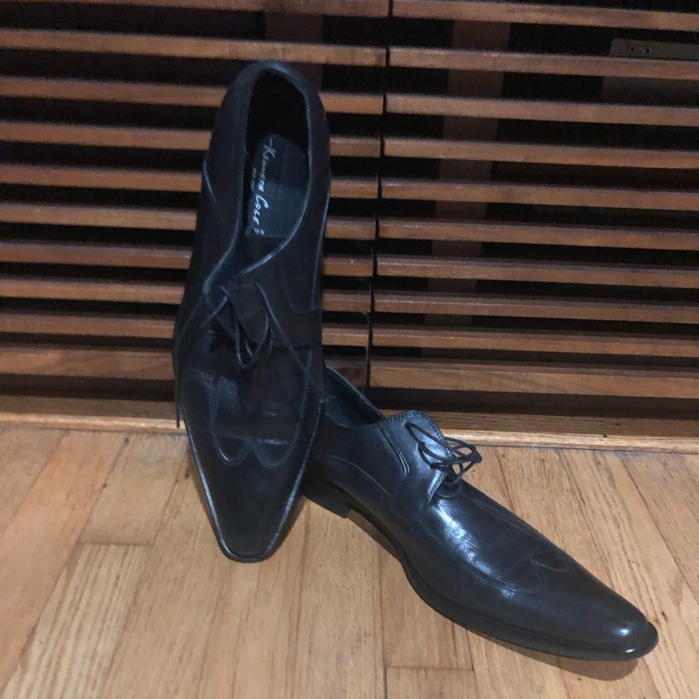 Kenneth Cole Dress shoes!